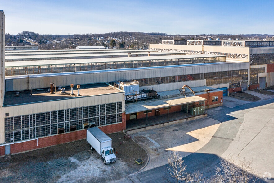 More Photos Of 1954 Halethorpe Farms Rd, Halethorpe Manufacturing For Lease