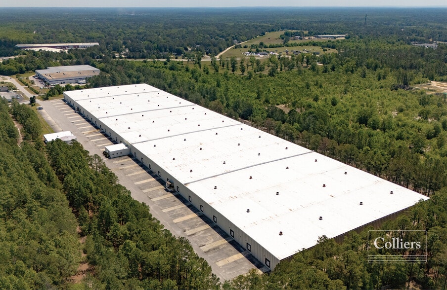 More Photos Of 235 Standard Warehouse Rd, Lugoff Distribution For Lease