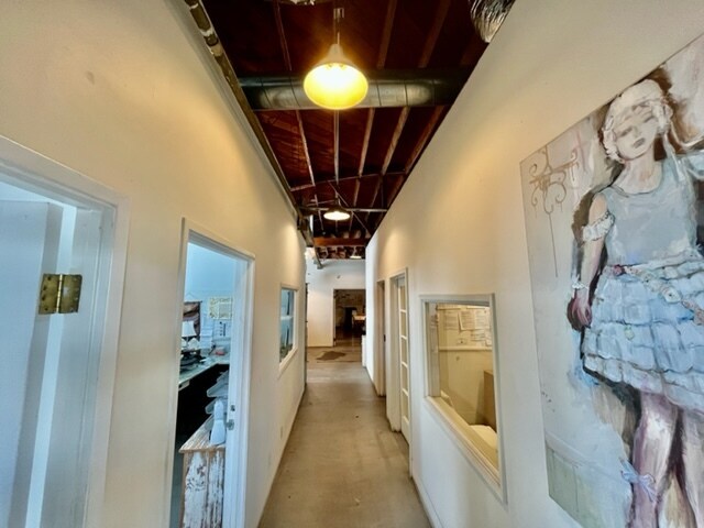 More Photos Of 5420 W 83rd St, Los Angeles Warehouse For Lease