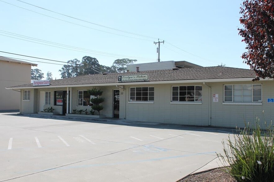 Primary Photo Of 33 Iris Dr, Salinas Office Residential For Sale