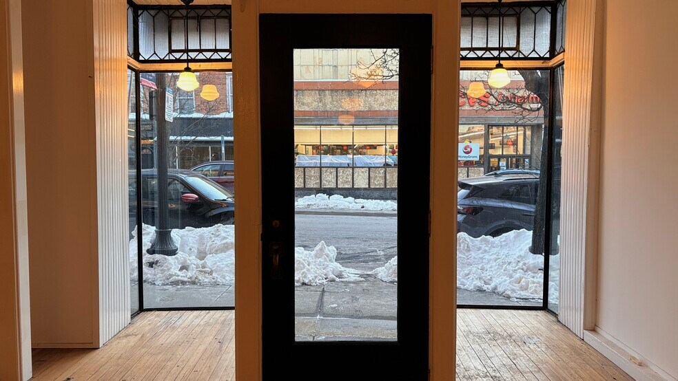 More Photos Of 620 1/2 Warren St, Hudson General Retail For Lease