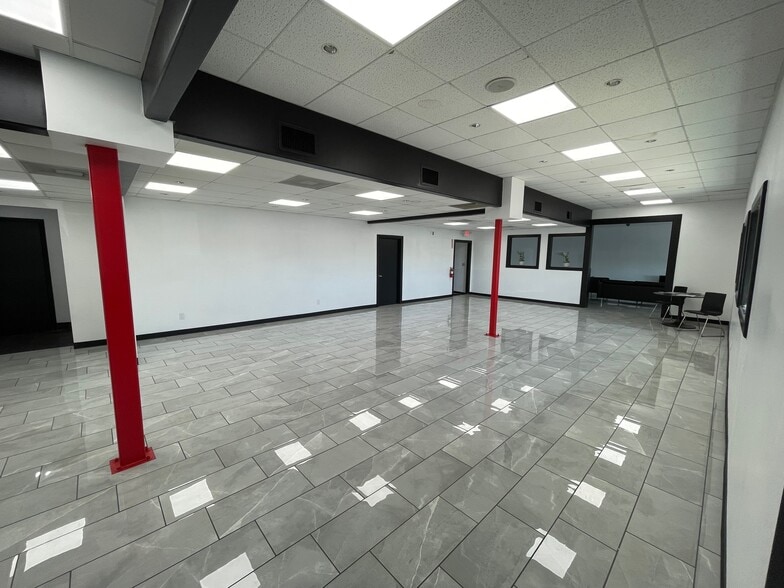 More Photos Of 11291 Folsom Blvd, Rancho Cordova Auto Dealership For Sale
