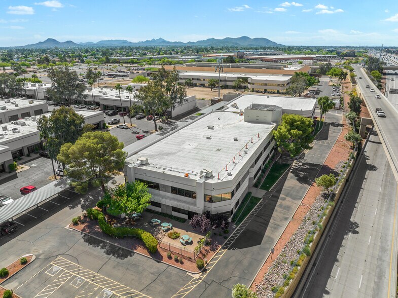 More Photos Of 19601 N Black Canyon Hwy, Phoenix Loft Creative Space For Lease