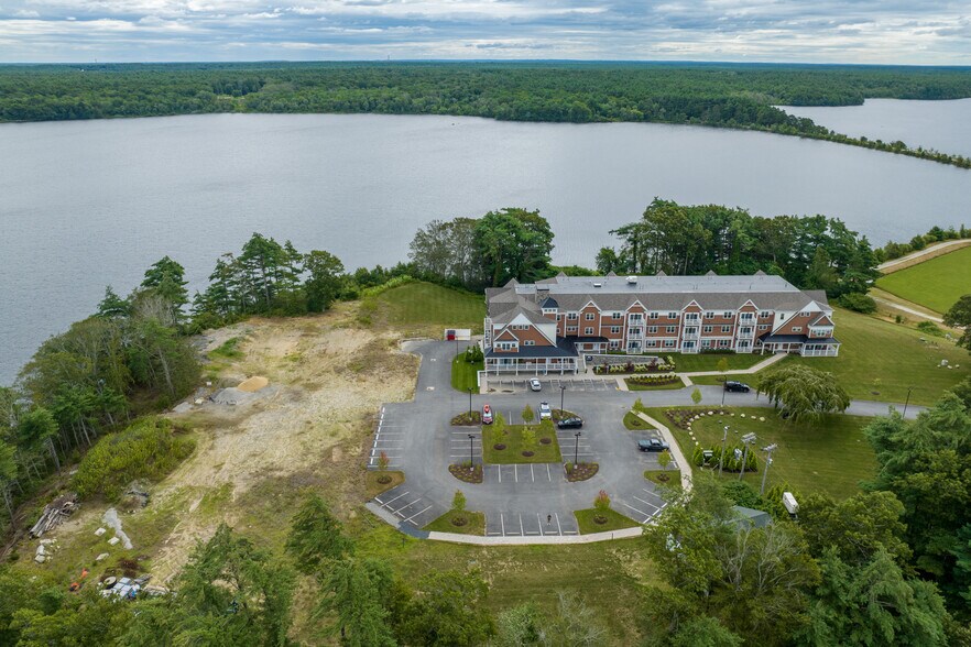 More Photos Of 57 Long Point Rd, Lakeville Specialty For Sale