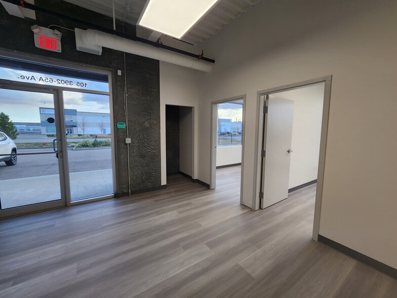 More Photos Of 3902 65A Ave, Leduc Unknown For Lease