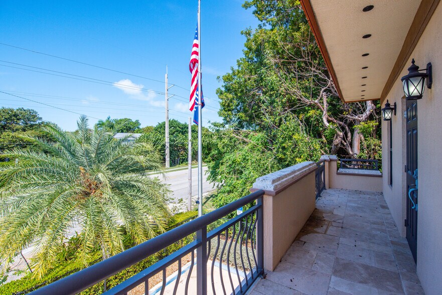 More Photos Of 87847 Overseas Hwy, Islamorada Medical For Sale