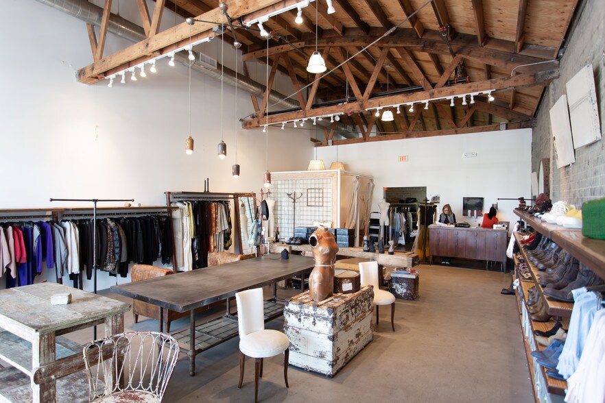 More Photos Of 1624-1626 Ocean Park Blvd, Santa Monica Unknown For Lease