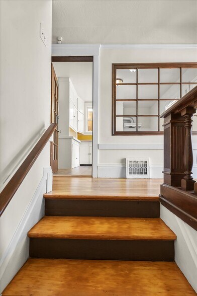 More Photos Of 1524-1526 Irving St, San Francisco Storefront Retail Residential For Sale