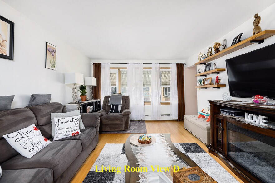 More Photos Of 4401 N Newcastle Ave, Harwood Heights Apartments For Sale