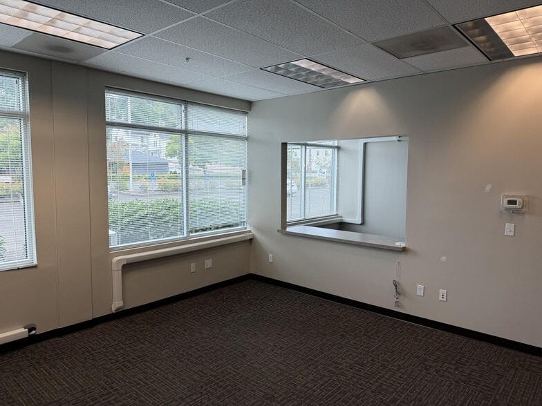 More Photos Of 450 Marine Dr, Astoria Office For Sale