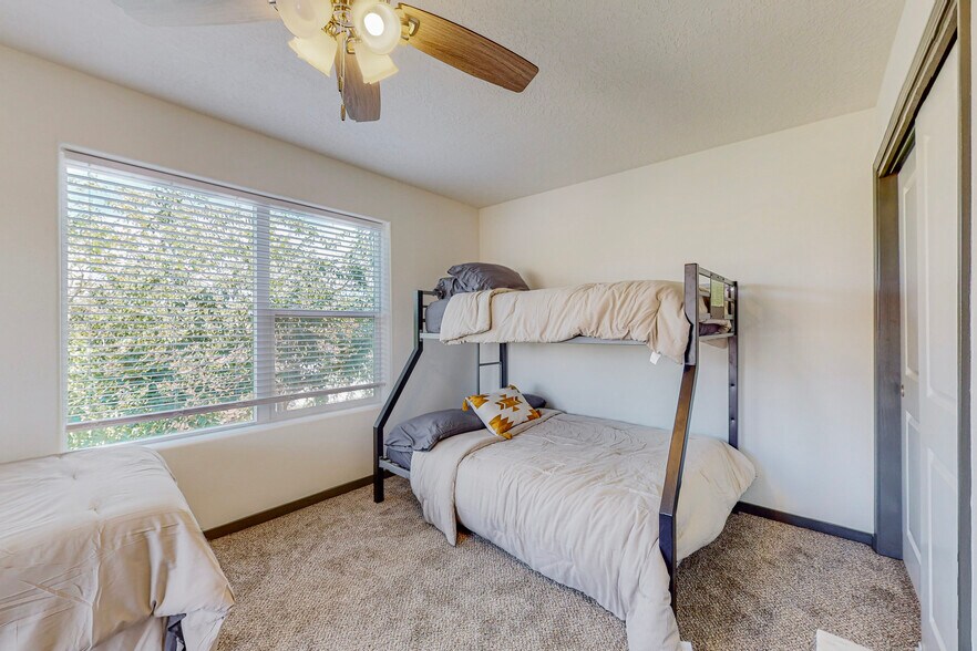 More Photos Of 615 Iron Ave SW, Albuquerque Apartments For Sale