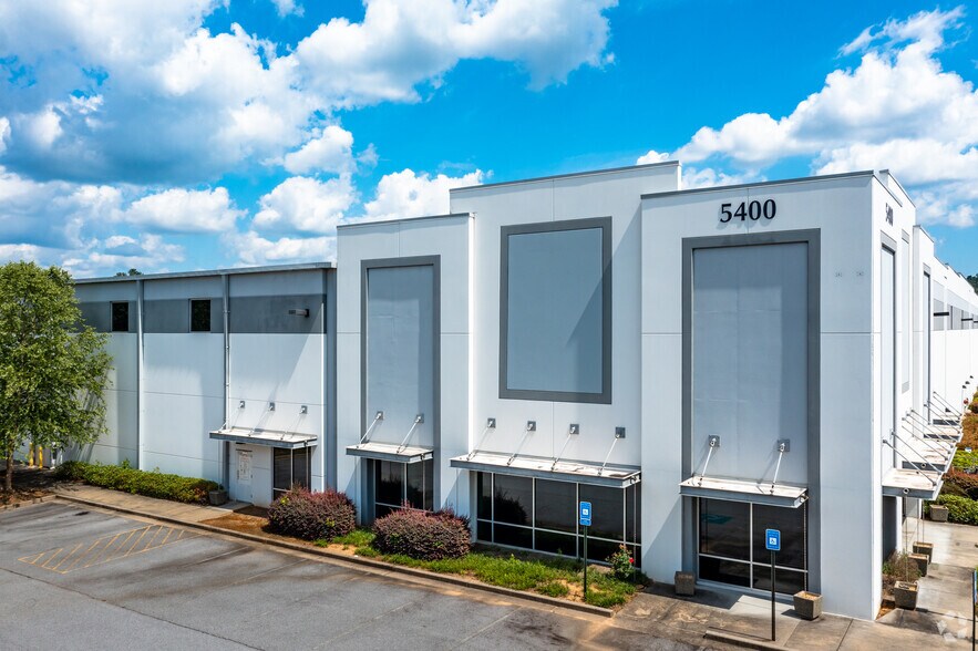 Primary Photo Of 5400 Oakley Industrial Blvd, Fairburn Warehouse For Lease