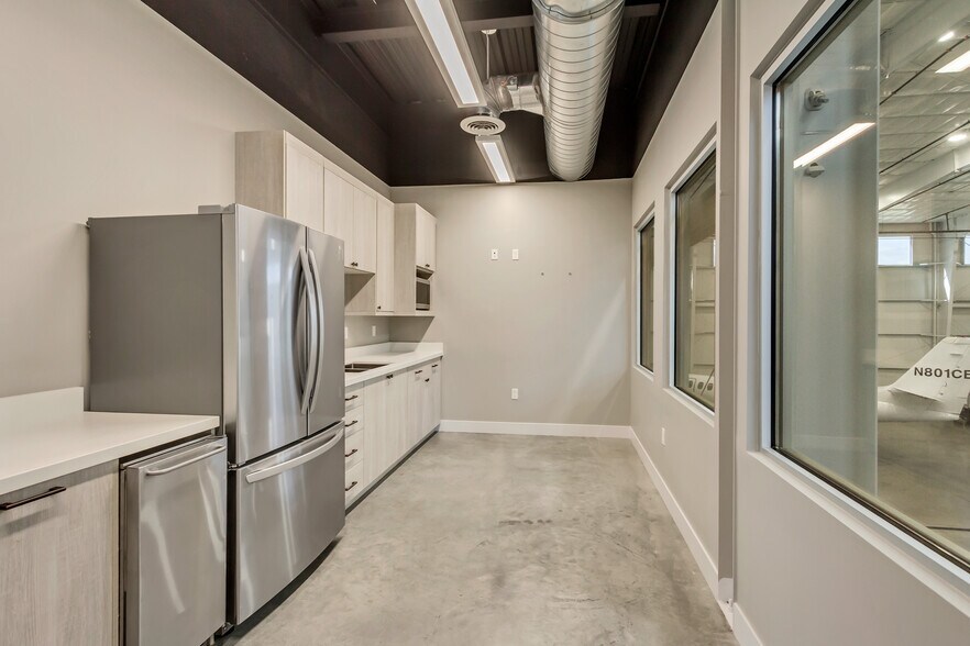 More Photos Of 3278 W 1150 S, Provo Office For Sale