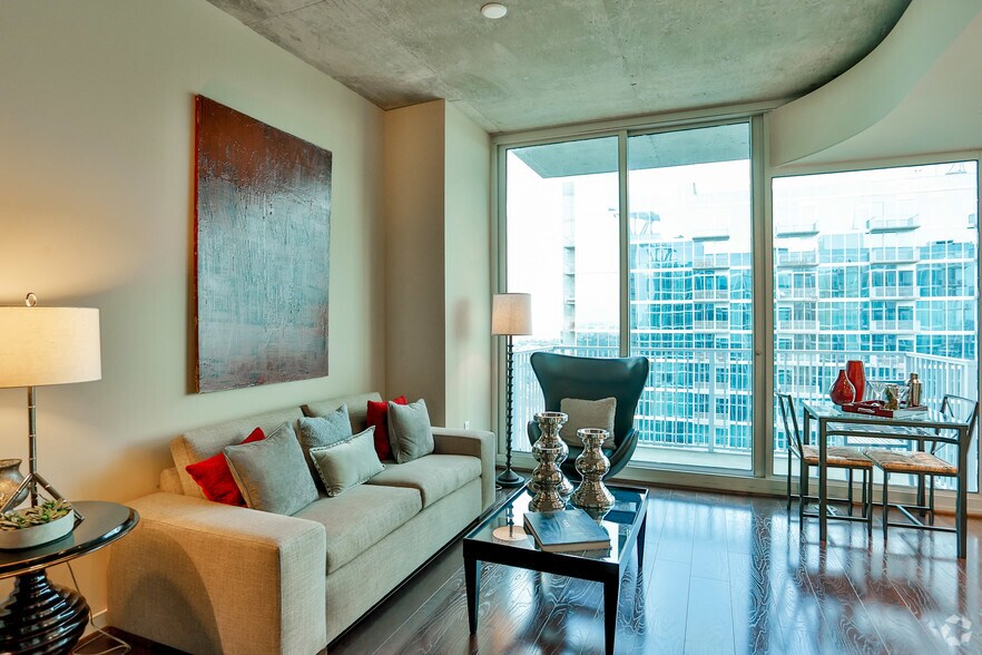 More Photos Of 5927 Almeda Rd, Houston Apartments For Lease