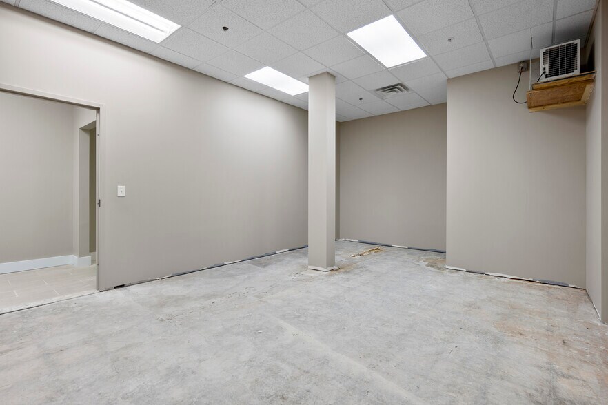 More Photos Of 22 Clinton Ave, Albany Office For Sale