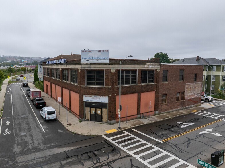 More Photos Of 2 Olde Millbury St, Worcester Warehouse For Sale