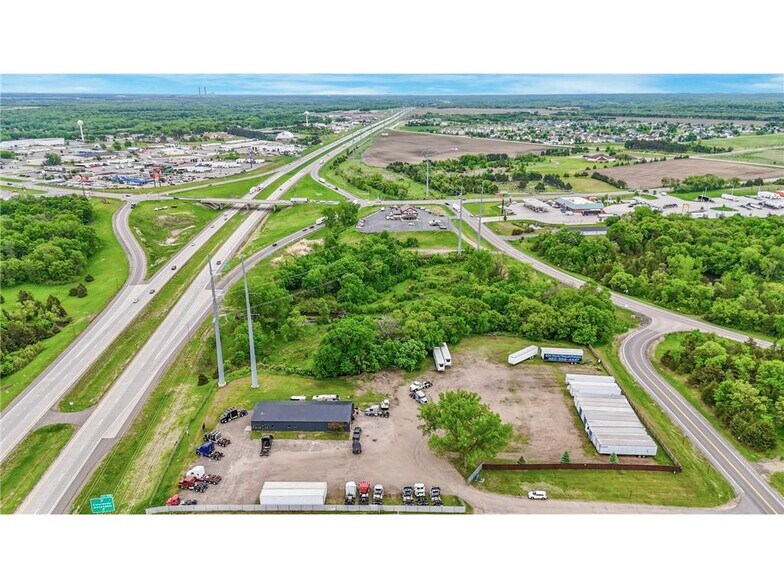 Primary Photo Of 20026 Empire Rd, Clearwater Warehouse For Sale