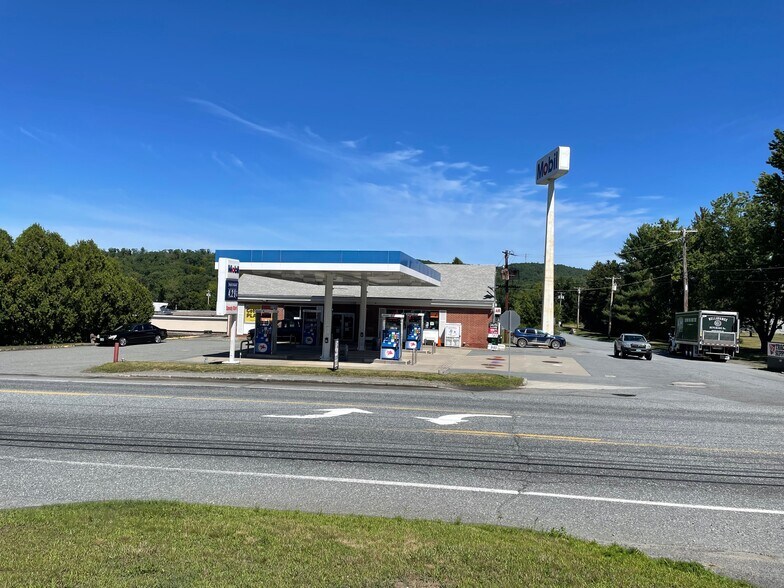 More Photos Of 364 Miracle Mile, Lebanon Service Station For Sale