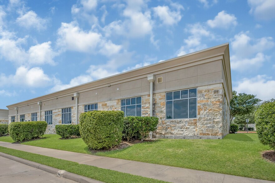 More Photos Of 440 Cobia Dr, Katy Office Residential For Sale