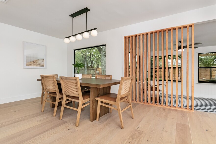 More Photos Of 1201 Crenwelge Dr, Fredericksburg Specialty For Sale