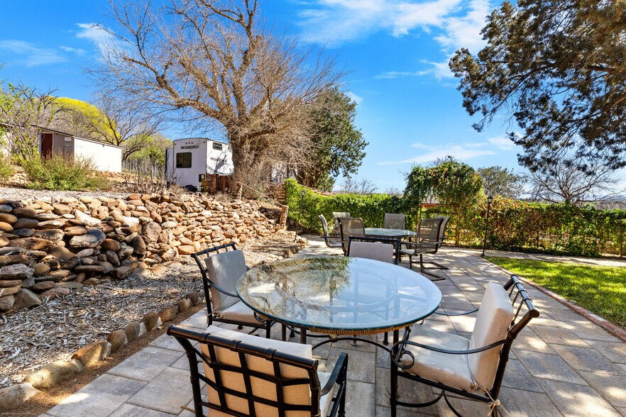 More Photos Of 10580 E Swinging Bridge Ln, Cornville Specialty For Sale