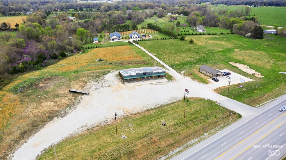 More Photos Of 16727 E Highway 62, Garfield Storefront Retail Office For Lease