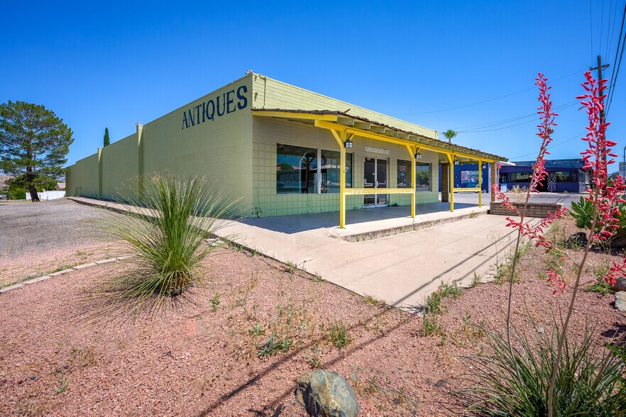 Primary Photo Of 303 S Main St, Cottonwood Freestanding For Sale