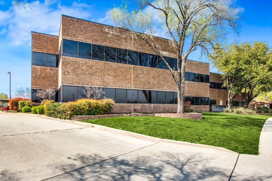 Primary Photo Of 6600 Paige Rd, The Colony Office For Lease