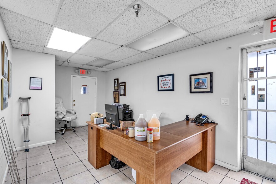 More Photos Of 7395 W 18th Ln, Hialeah Warehouse For Sale