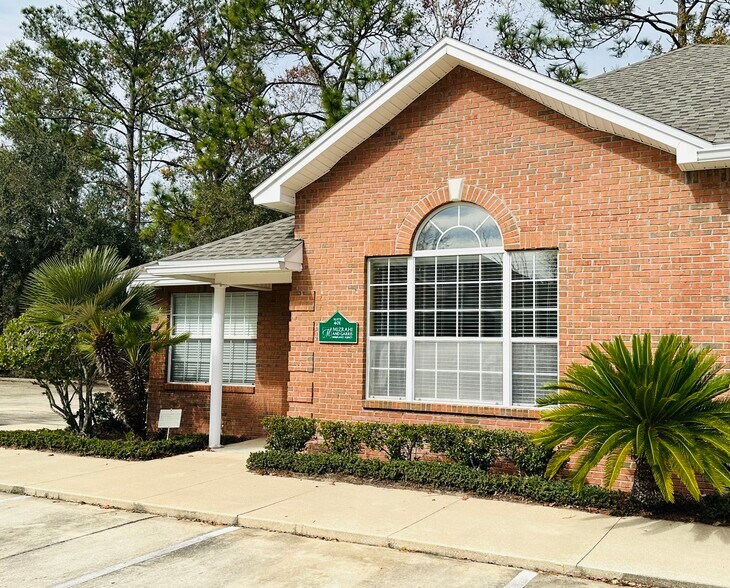 More Photos Of 12443 San Jose Blvd, Jacksonville Medical For Lease