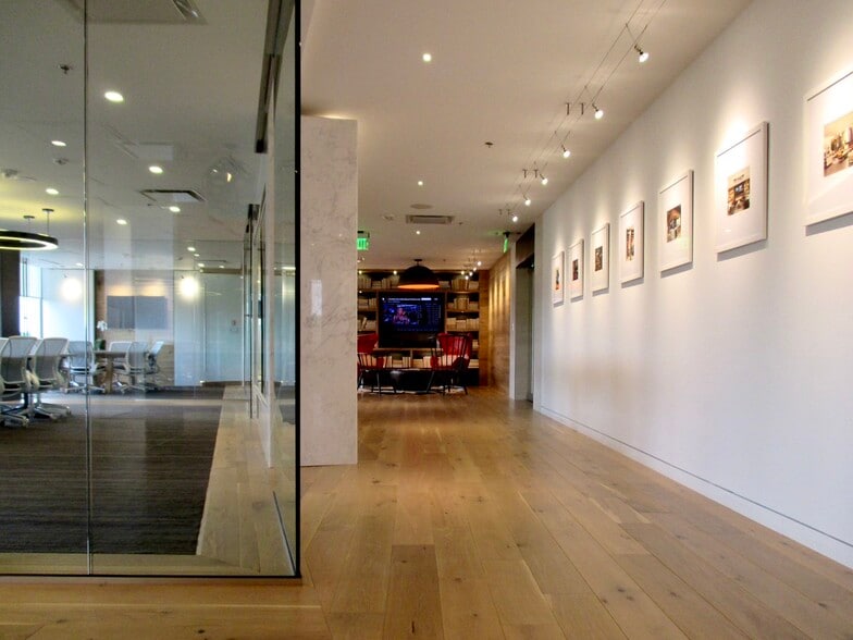 More Photos Of 8401 Connecticut Ave, Chevy Chase Medical For Sale