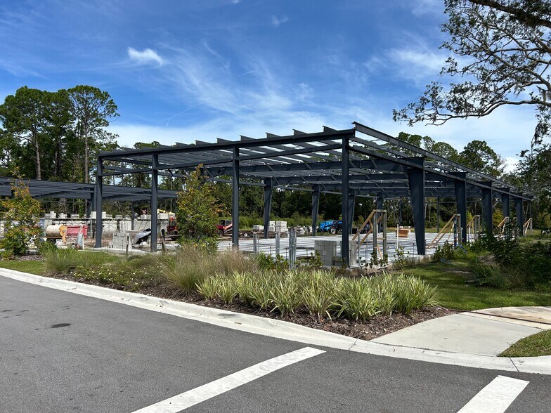 More Photos Of 5600 US Highway 1 N, Saint Augustine Showroom For Lease