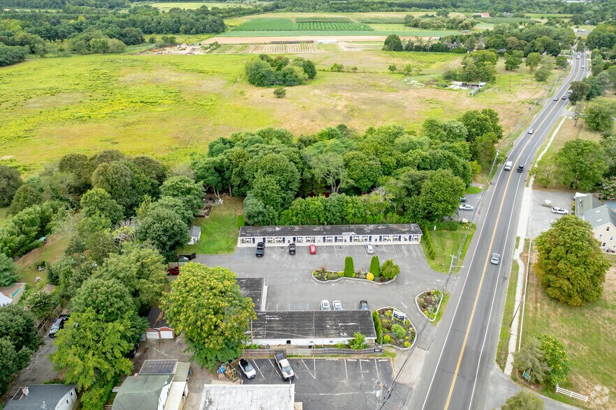 More Photos Of 1399 Main Road, Riverhead Hotel For Sale