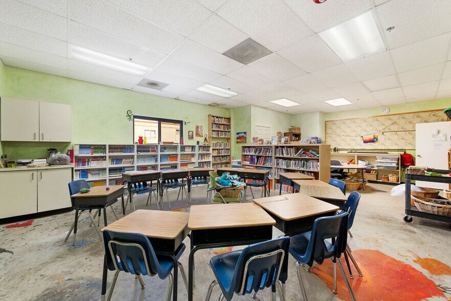 More Photos Of 1455 Willow Creek Rd, Prescott Religious Facility For Sale