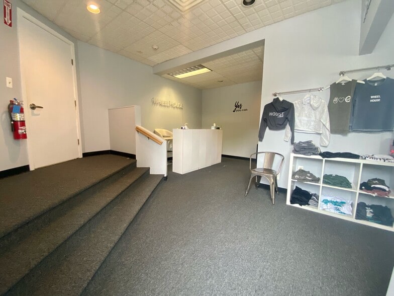 More Photos Of 26 Essex St, Andover Loft Creative Space For Lease