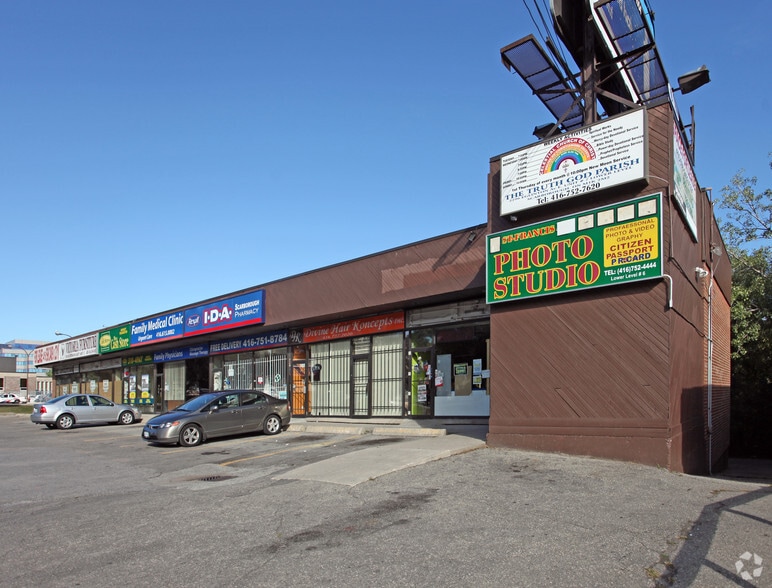More Photos Of 2296 Eglinton Ave E, Toronto General Retail For Lease
