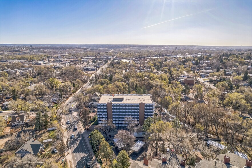 More Photos Of 107 W Cheyenne Rd, Colorado Springs Apartments For Sale
