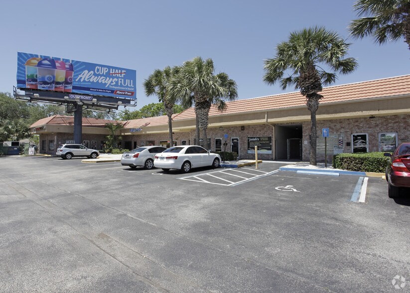 More Photos Of 5537 N State Road 7, North Lauderdale Unknown For Lease