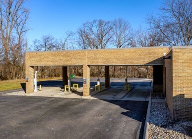 More Photos Of 14206 N Fenton Rd, Fenton Freestanding For Lease