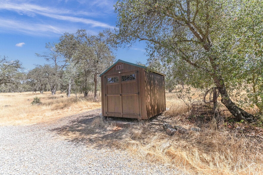 More Photos Of 5761 Highway 4, Angels Camp Land For Sale