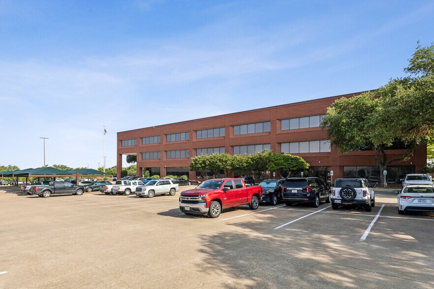 More Photos Of 2121 Midway Rd, Carrollton Office For Lease