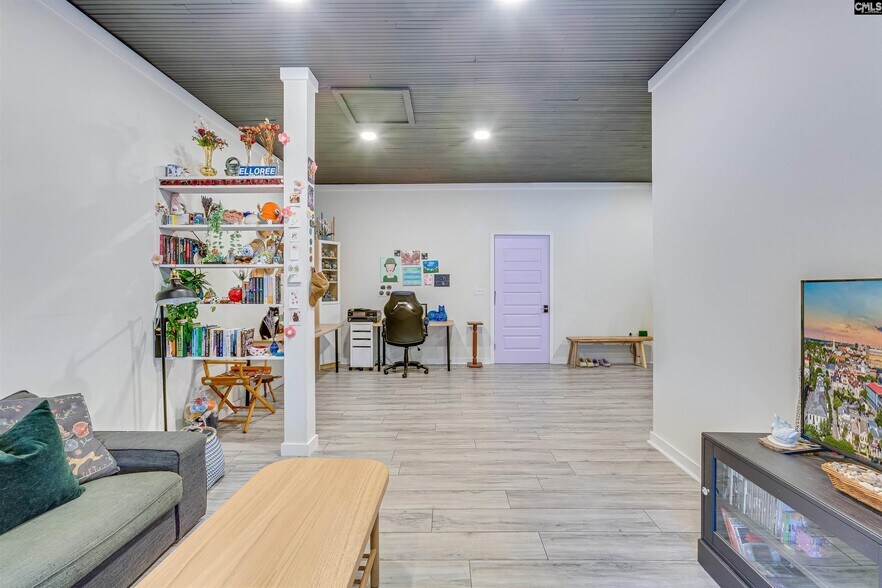 More Photos Of 2701 Cleveland St, Elloree Storefront Retail Residential For Sale