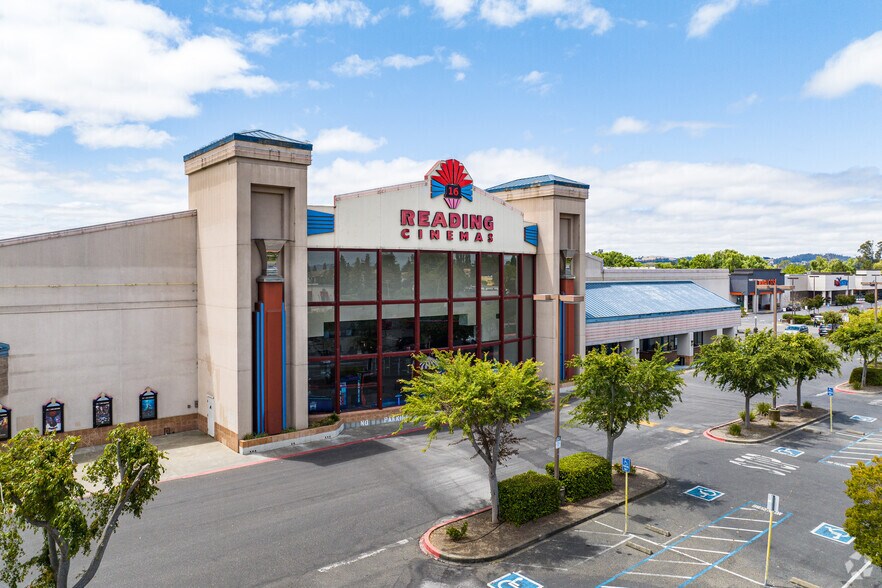 More Photos Of 555 Rohnert Park Expy W, Rohnert Park Freestanding For Lease