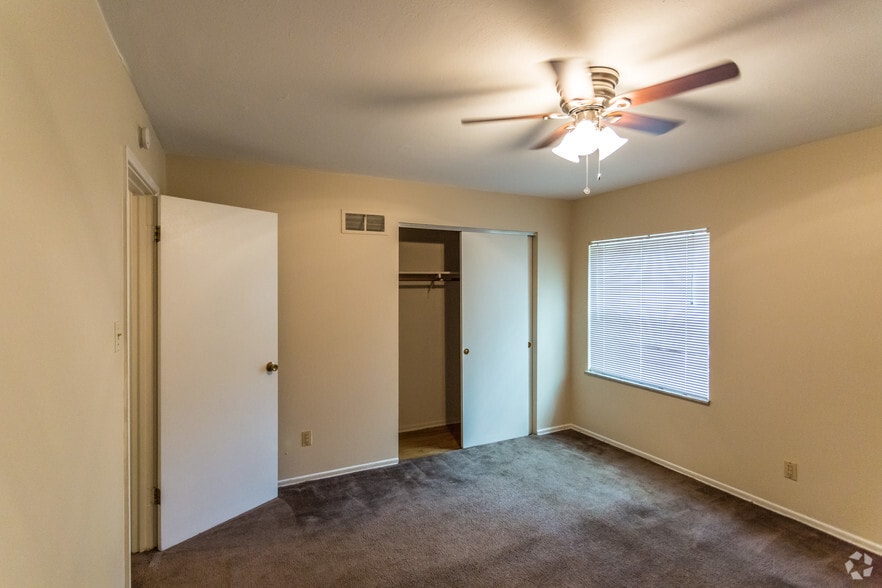 More Photos Of 1624 Northwinds Estates Dr, Saint Louis Apartments For Sale