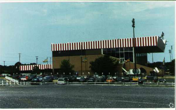 More Photos Of 6336 Rosecroft Dr, Fort Washington Racetrack For Sale