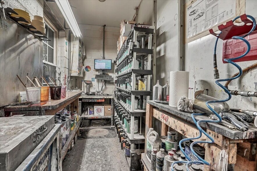 More Photos Of 3 Marlorville Rd, Wappingers Falls Auto Repair For Sale