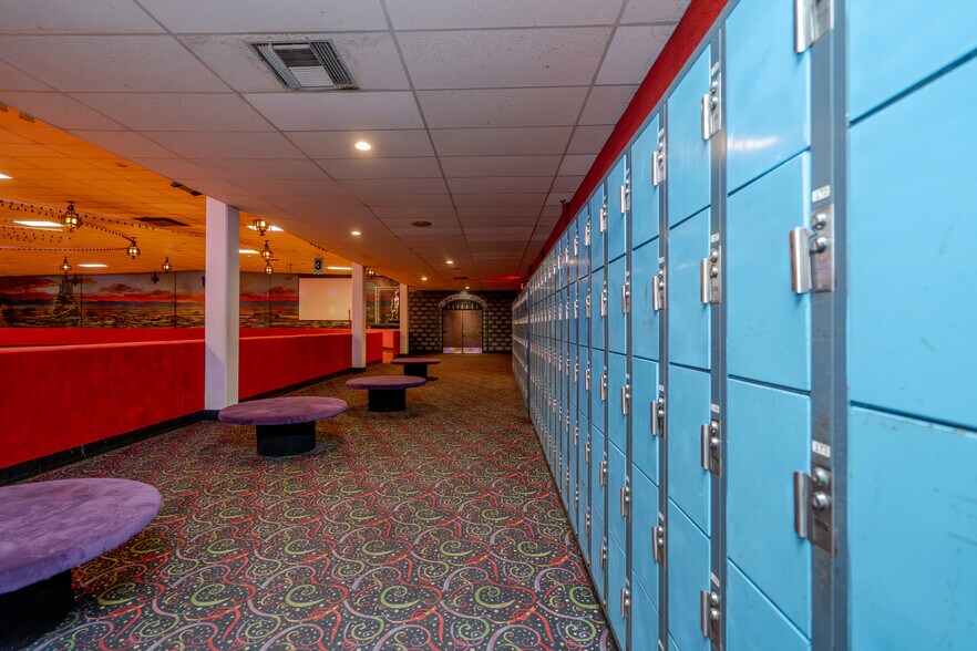 More Photos Of 6001 Sunrise Vista Dr, Citrus Heights General Retail For Sale