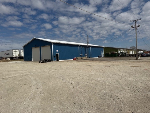 More Photos Of 11116-11118 W 189th Pl, Mokena Warehouse For Lease