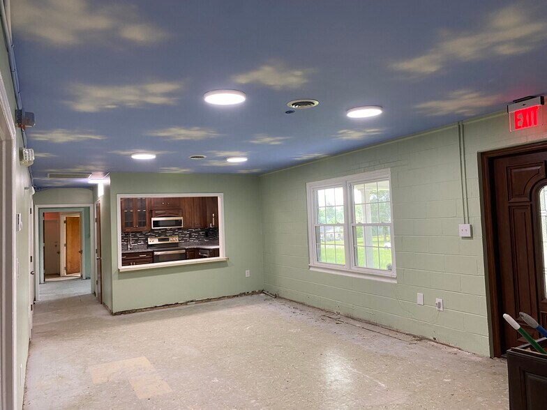 More Photos Of 2500 Olivet Ct, Greensboro Assisted Living For Sale