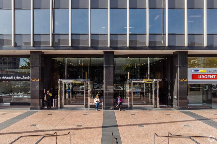 More Photos Of 5454 Wisconsin Ave, Chevy Chase Medical For Lease